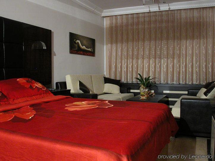 Alican 1 Hotel İzmir Bilik gambar