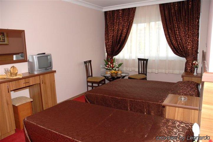 Alican 1 Hotel İzmir Bilik gambar